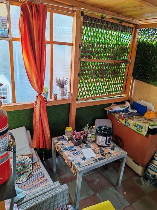 Vând apartament zona capăt cug