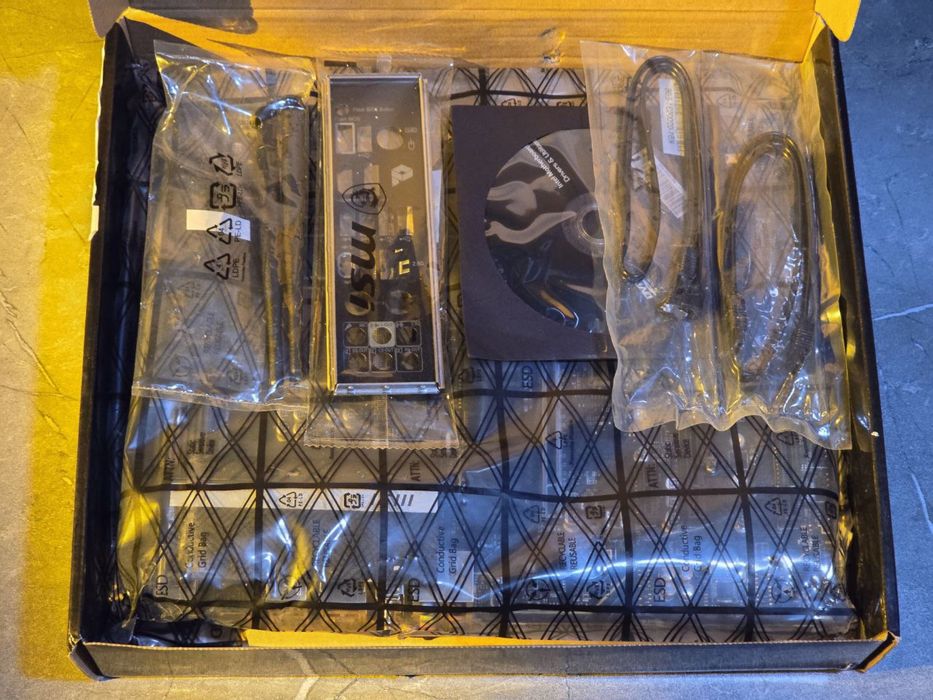 Материнская плата Z690-A PRO