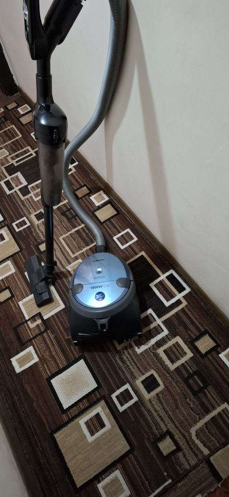 Pilisos samsung sotiladi
