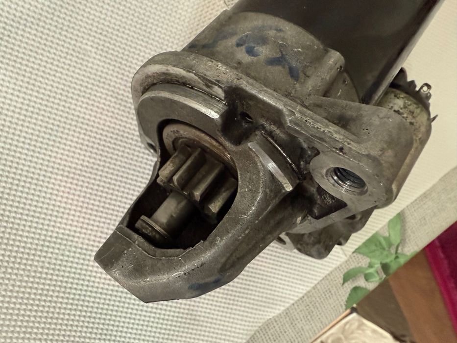 Продавам стартер м57 286 231 кс