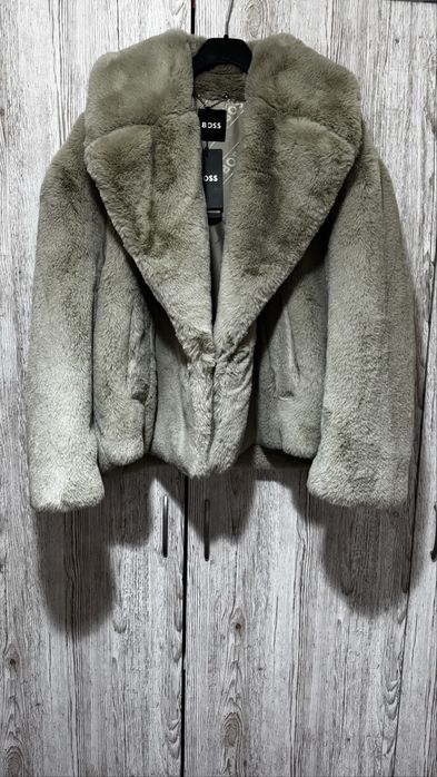Geaca de blana Boss femei