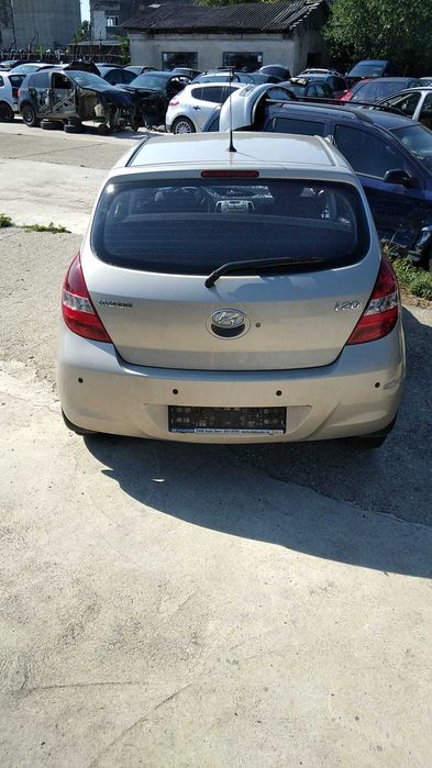 Hayon Hyundai i20 2012