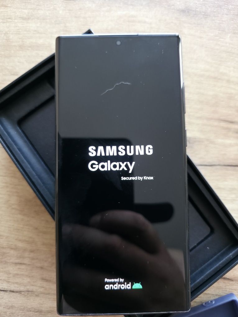 Samsung S22 Ultra 256 GB  12 RAM