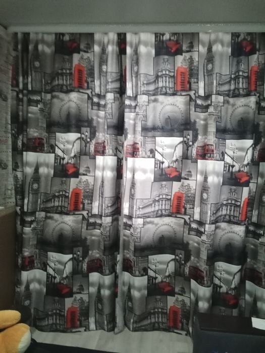 Продаю плотные шторы в отличном состоянии