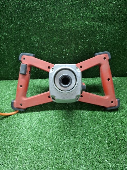 Бъркалка FLEX MXE 1202 с регулаж на оборотите
370 ле