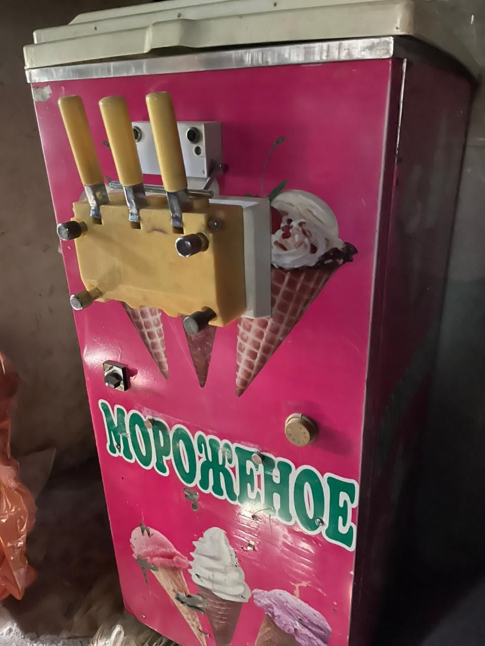 Мороженое аппарат фризер 380волт