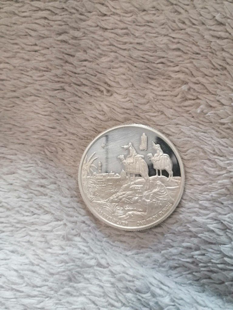 Сребърна монета на Майка Тереза