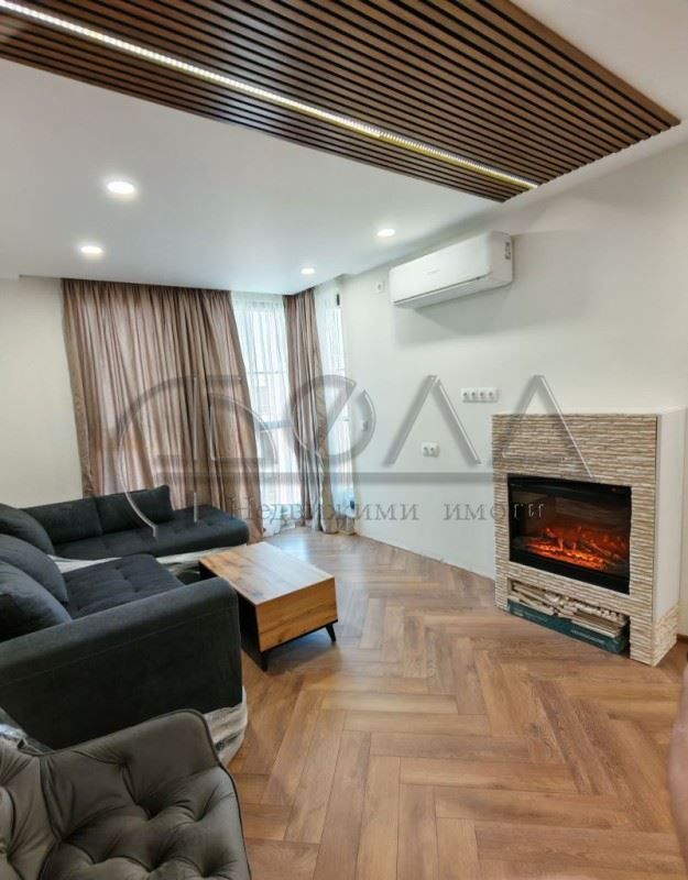 Продава се Двустаен апартамент в София, Малинова долина - 69 кв.м за 2537 €/кв.м - Снимка #2
