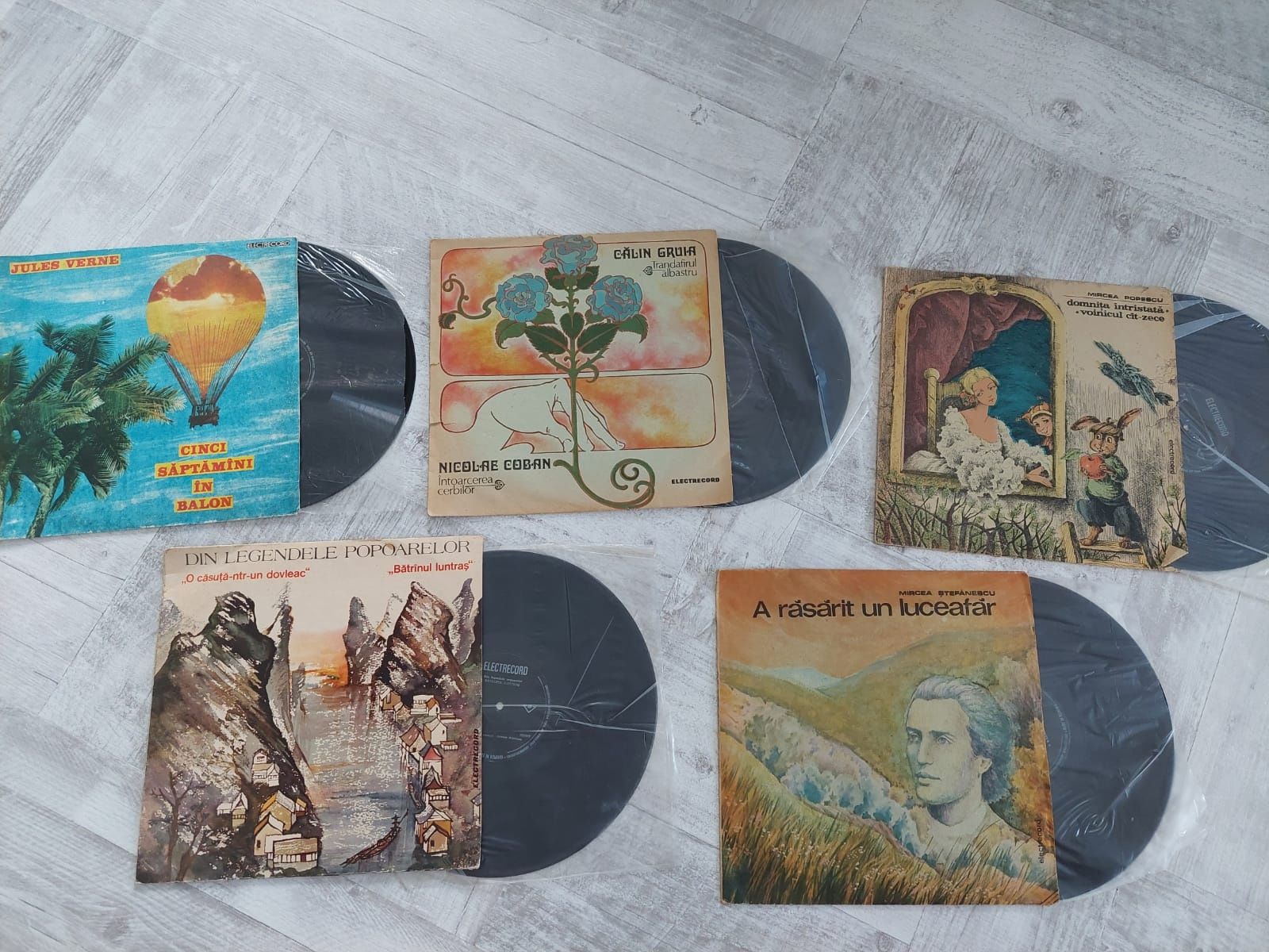 Disc vinil Eminescu, Jules Verne