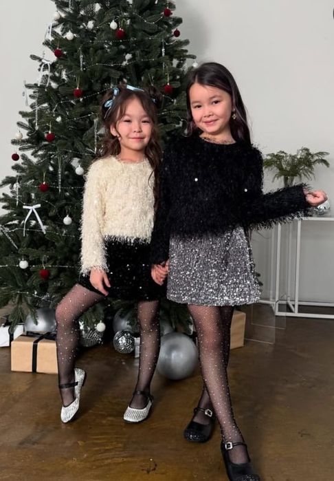 Кофта черная и юбка р.36