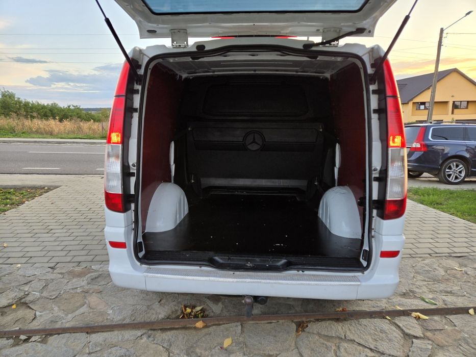 Mercedes vito 113 automat  autoutilitara euro 5