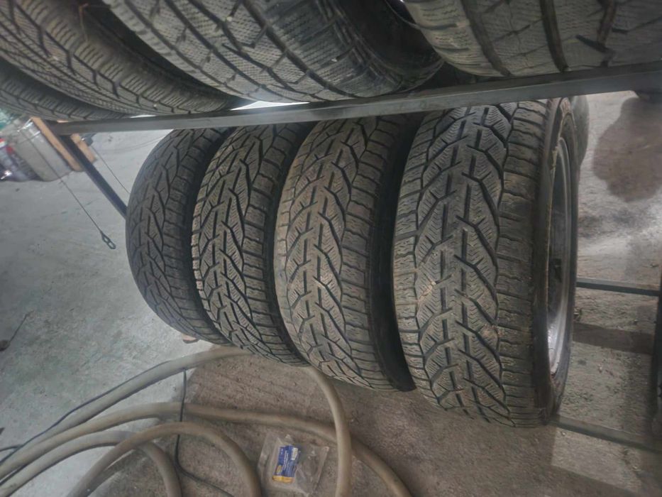 jante bmw style 242 r16 anvelope de iarna