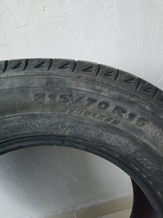 Michelin latitude x-ice 215/70/R16