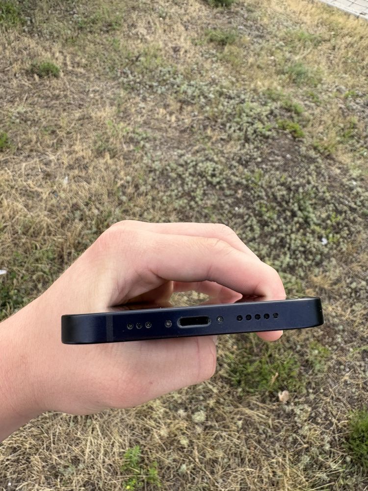 Iphone 12 128гб в идиальном состоянии 10/10