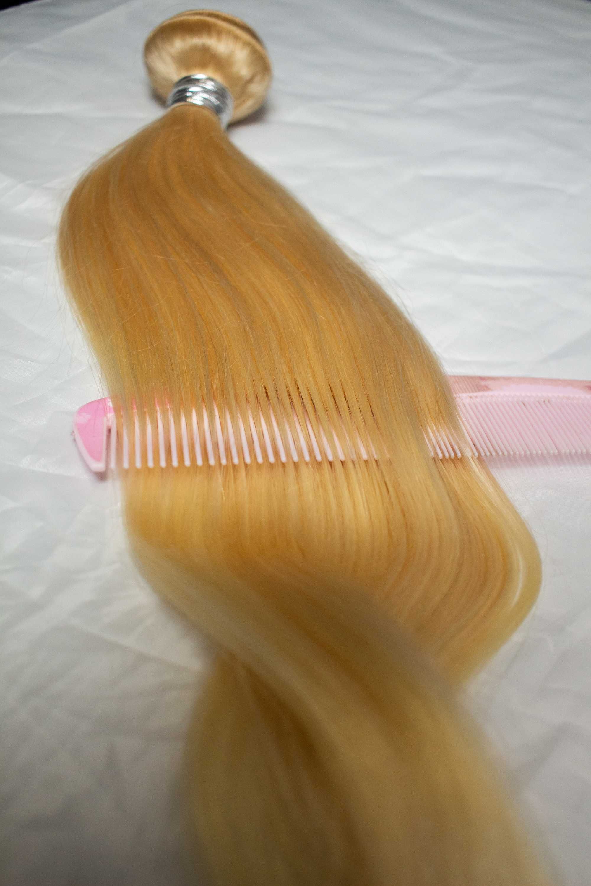 Естествени екстеншъни за коса 
Славянски произход
55 см. – 100 гр.