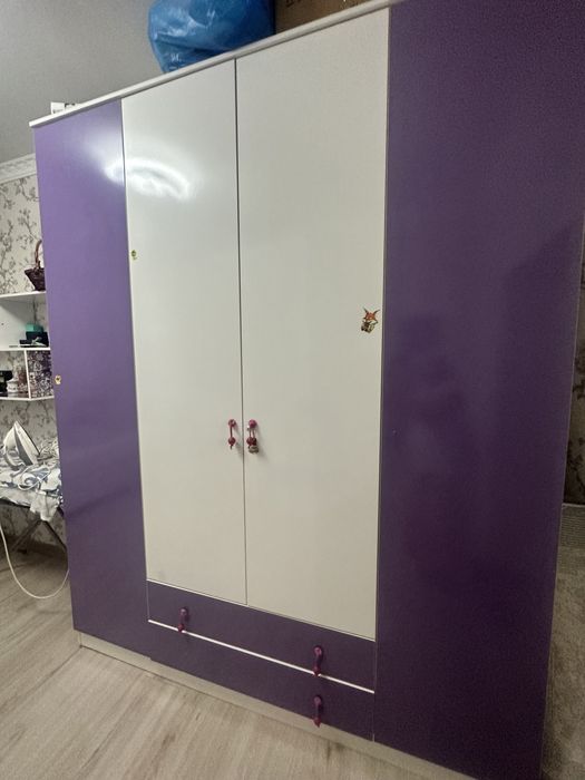 Детская спальня кровать с матрасом шкаф полный комплект