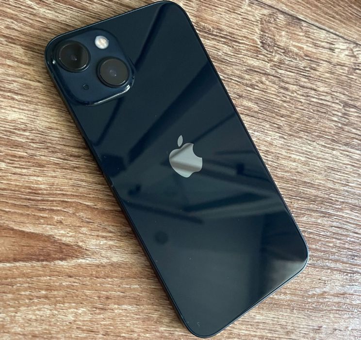 Продам Iphone 13 128gb