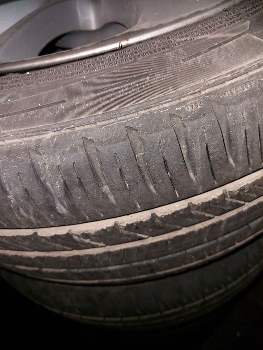 Джанти BMW 17 цола с летни гуми Pirelli