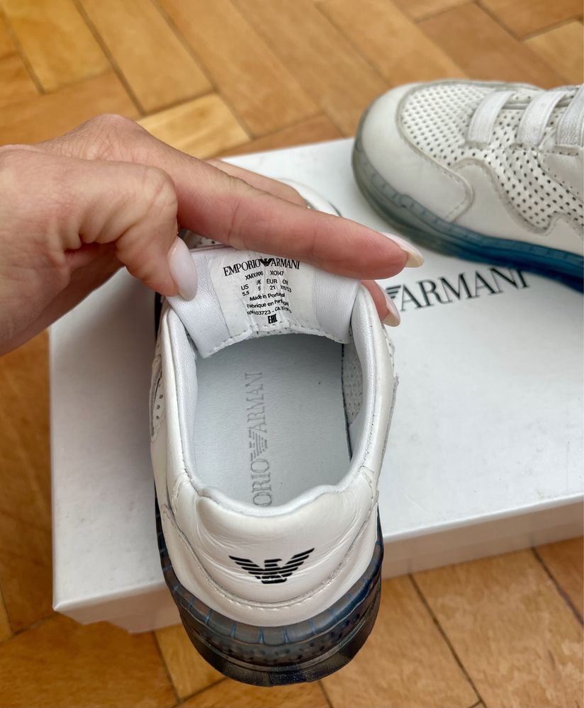 Бебешки обувки/сникърси на Emporio Armani N21