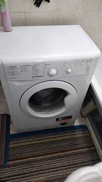 Продам стиральный  автомат машинку