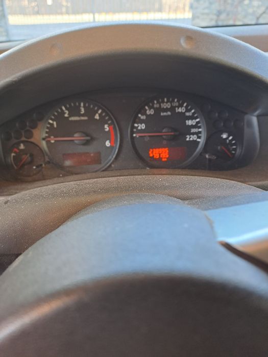 Nissan Navara 2.5 TDI