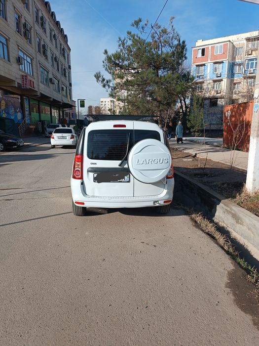 Lada largus 2019 год восьмиклапанный экономичный мотор