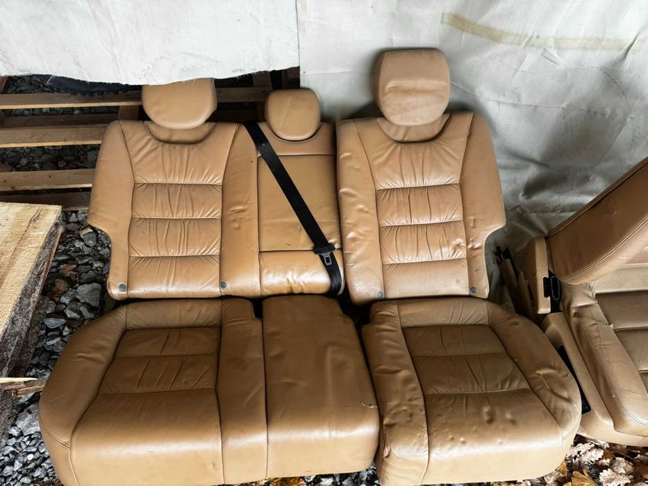 Кожен салон за Porsche Cayenne 2004г