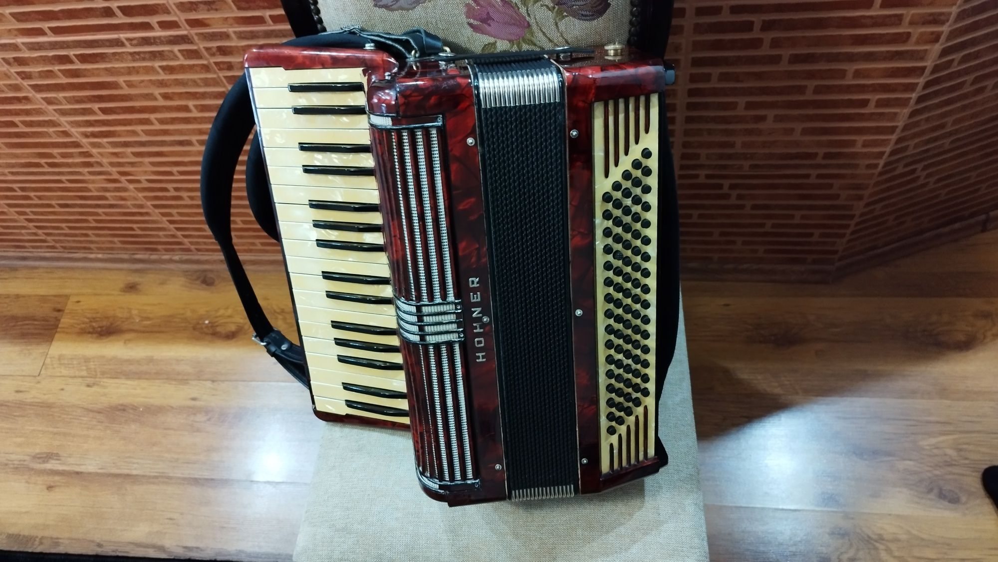 Hohner Tango  II 80 basi Bandon /Registru general