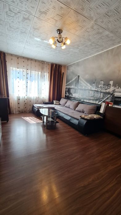 Apartament 2 camere , decomandat ,