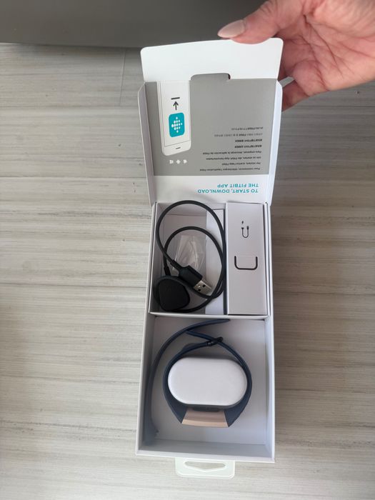 Fitbit Charge 3 smart watch