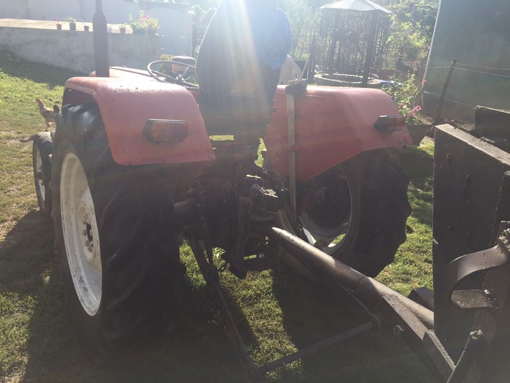 Tractor Massey Ferguson