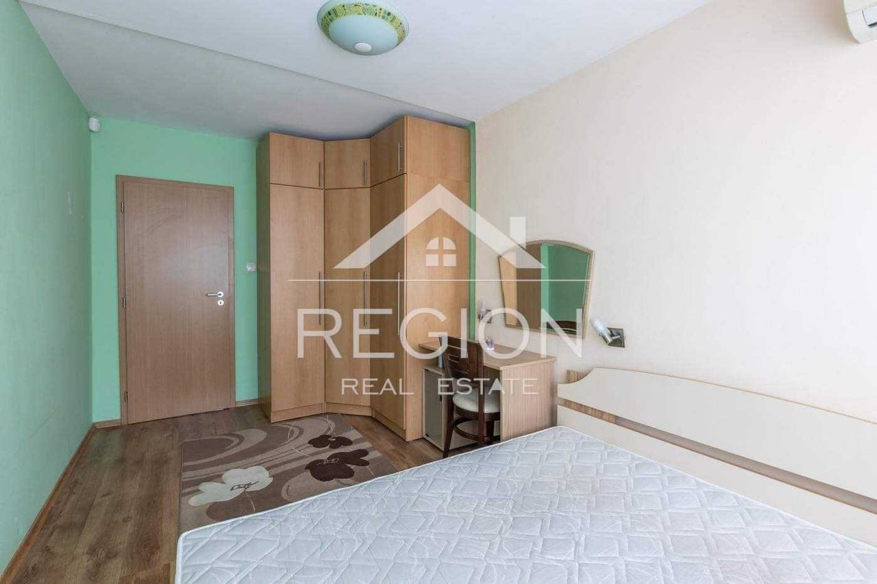 Дава се под наем Тристаен апартамент в Варна, Център - 90 кв.м за 510 € - Снимка #5