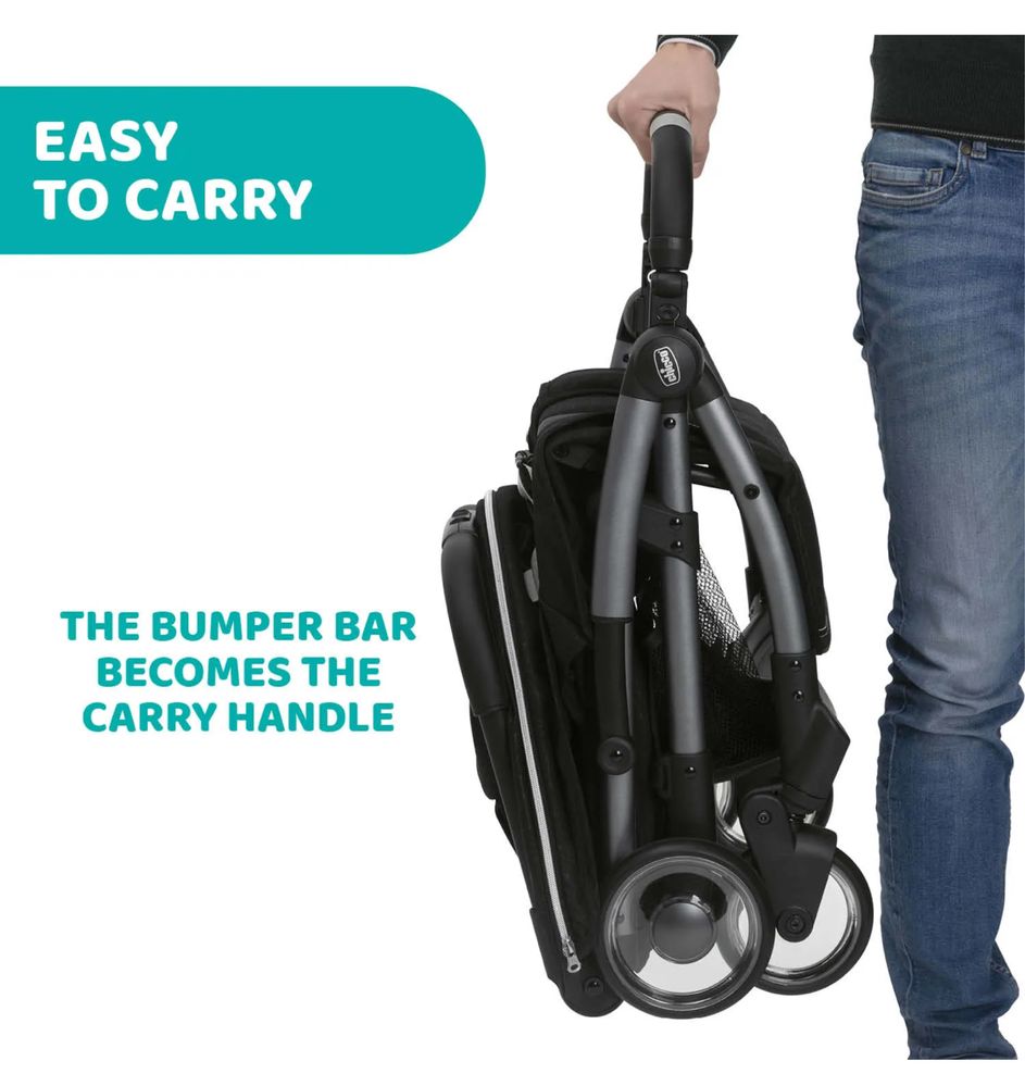 Carucior Chicco UltraLight & Ultraportabil