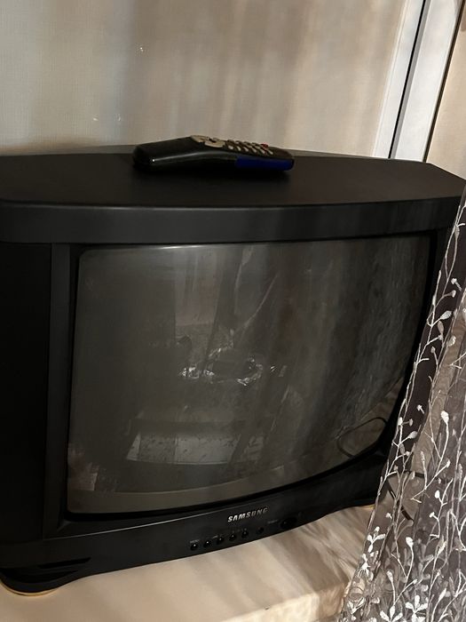 Телевизоры продам