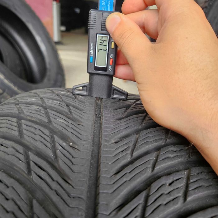 2 зимни гуми 225/45R18 Michelin Pilot Alpin 5 XL 95V M+S 3PMFS с борд