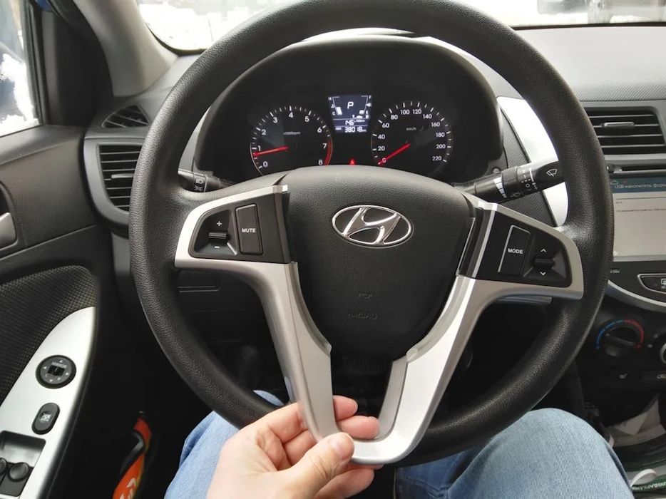 Мультируль кнопки на акцент солярис