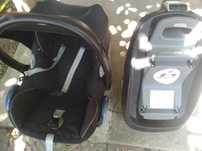 Детско столче + стойка към него за isofix Maxi-cosi