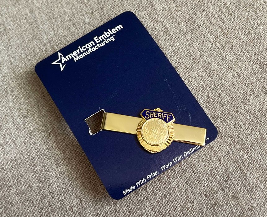 Cravată tip bar Sheriff aurie American Emblem – colecție retro