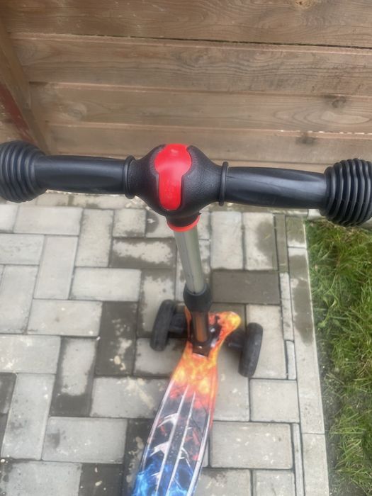 Trotineta pentru baietei