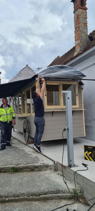 Caruta Fast Food / Car Wienez / Trasura vanzare / /