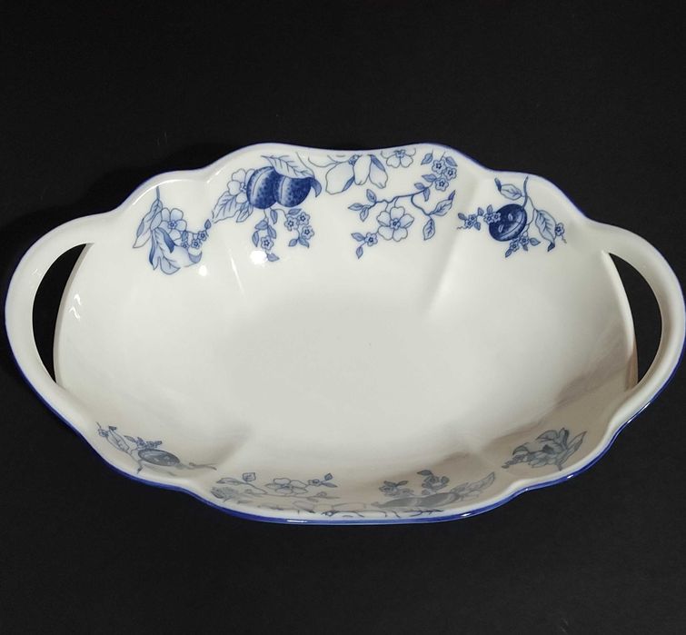 Голям порцеланов панер /фруктиера с дръжки