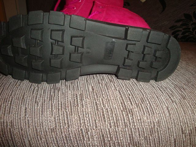 Боти в розово с пух отвътре