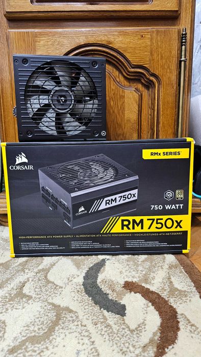 Sursa Corsair RM 750x 750W 80 PLUS Gold