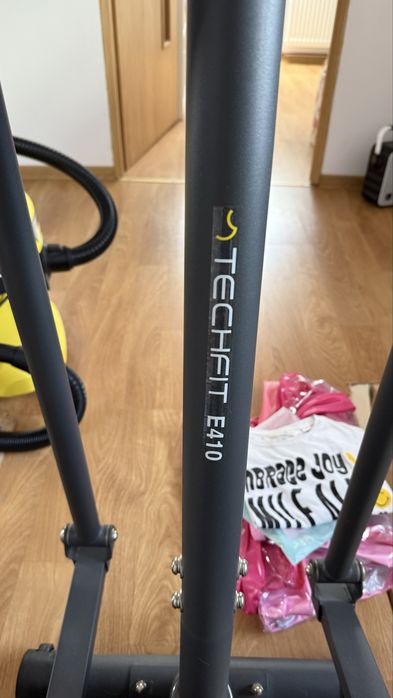 Bicicleta eliptica Techfit E410