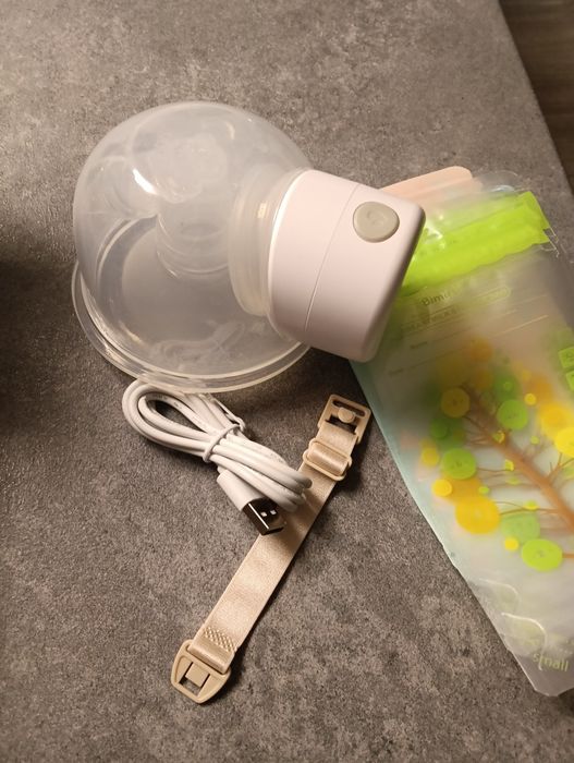 Pompă de sân fără fir