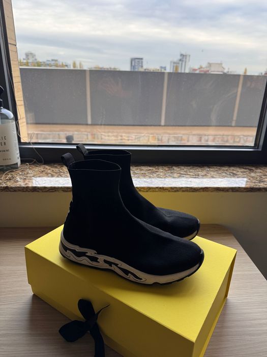 SANDRO sock sneaker обувки 39 номер