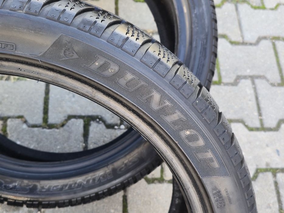 235 40 19 Dunlop 4бр.