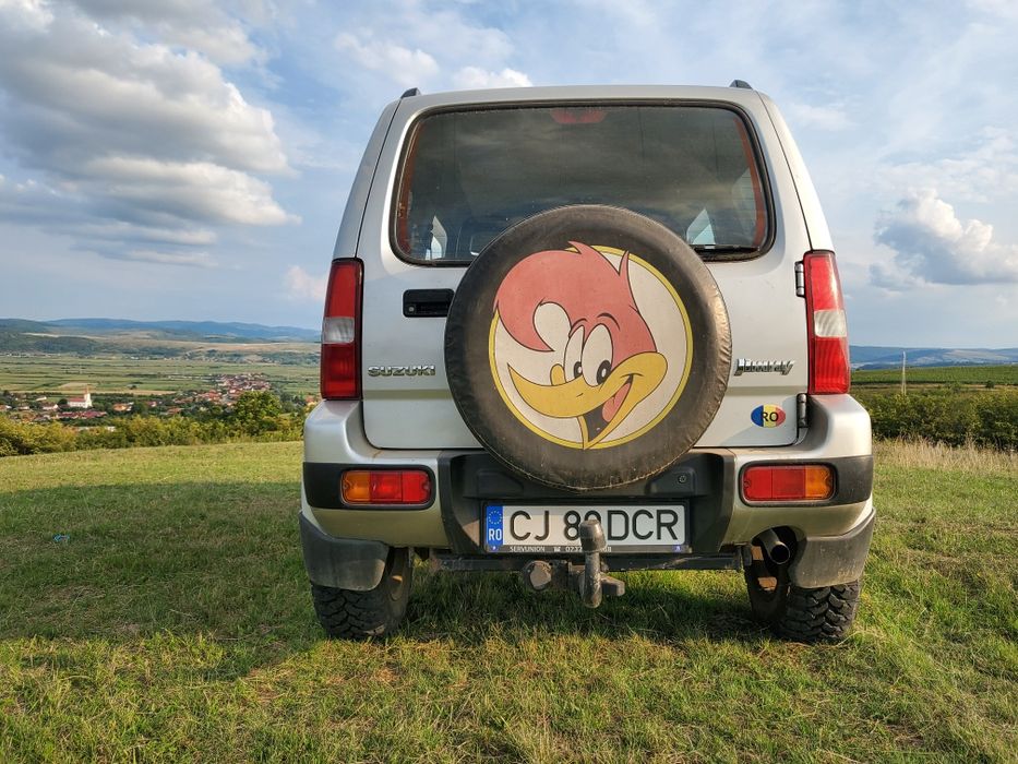 Vând Suzuki Jimny