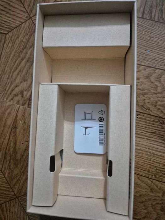 продается Motorola Edge 40 Neo 12/256 гб