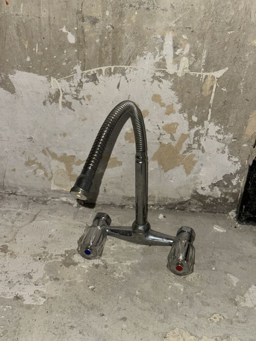 Пералния и душ батерия